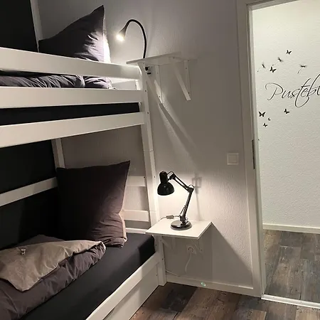 Haus Blumenglueck 2.0 *