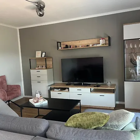 Haus Blumenglueck 2.0 *