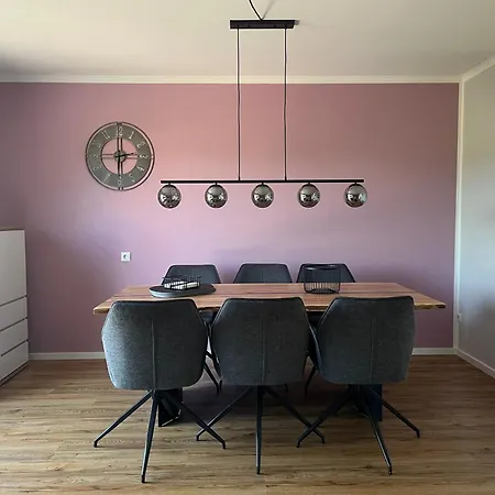 بيت للعطل Haus Blumenglueck 2.0 *