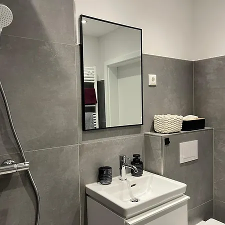 بيت للعطل Haus Blumenglueck 2.0 *