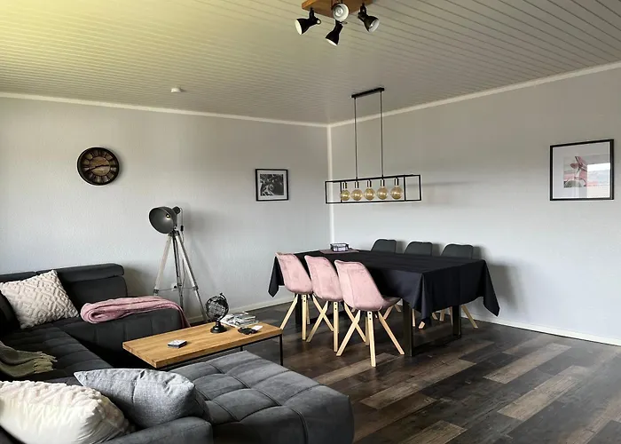 Сasa de vacaciones Haus Blumenglück 2 *